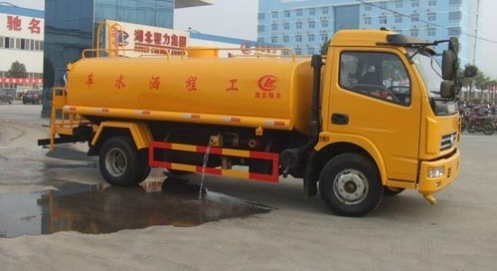 東風多利卡<a href=http://www.yhqlc.com/ssc target=_blank class=infotextkey>灑水車</a>