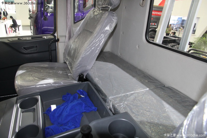 東風凹式低平板車圖片